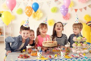 Jak připravit narozeninovou oslavu pro dítě, Jak připravit dětskou oslabu narozenin
