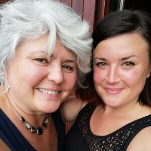 Michaela Kalusova s maminkou