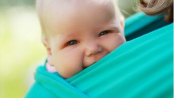 Jak vybrat šátek pro miminko