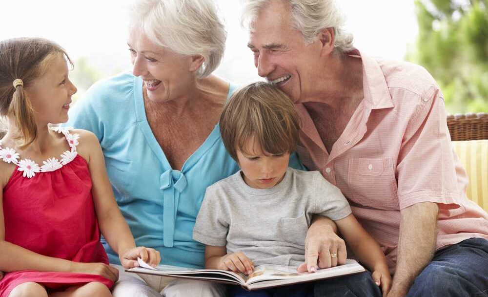 Proč by děti měly trávit čas s babičkou a dědou