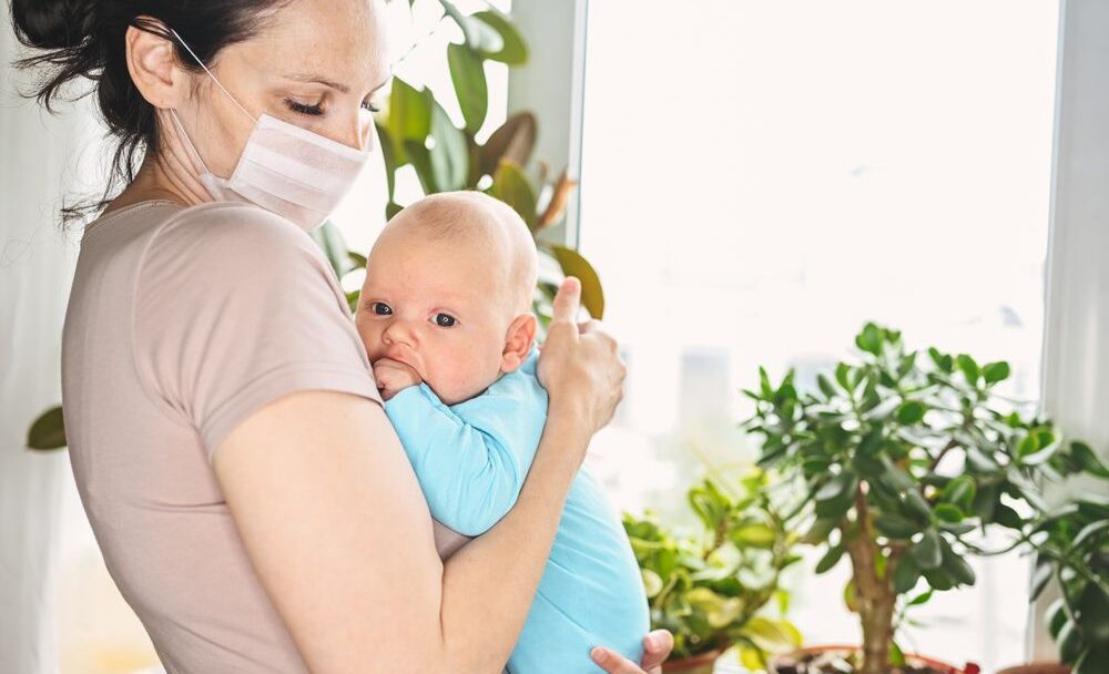 péče o novorozence v době koronavirové pandemie